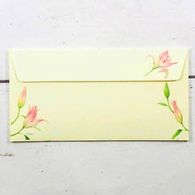 Load image into Gallery viewer, Envelope Lily | ev-352