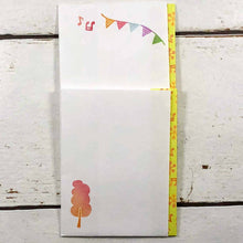 Load image into Gallery viewer, Multipurpose Japanese Traditional Money Envelope New House Goshuku Hanko Pigeon and Wood | sg-182