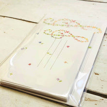 Load image into Gallery viewer, Stationery Paper and Envelopes Set Treble Clef | lst-043