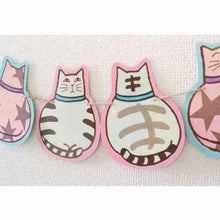 Load image into Gallery viewer, Massage Garland Sweet Cat | sk-025