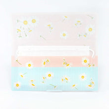 Load image into Gallery viewer, Antibacterial Mask Case Daisy | cf-105