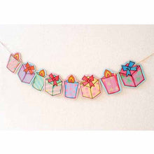 Load image into Gallery viewer, Massage Garland Gift Boxes and Candles | sk-024