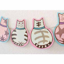Load image into Gallery viewer, Massage Garland Sweet Cat | sk-025

